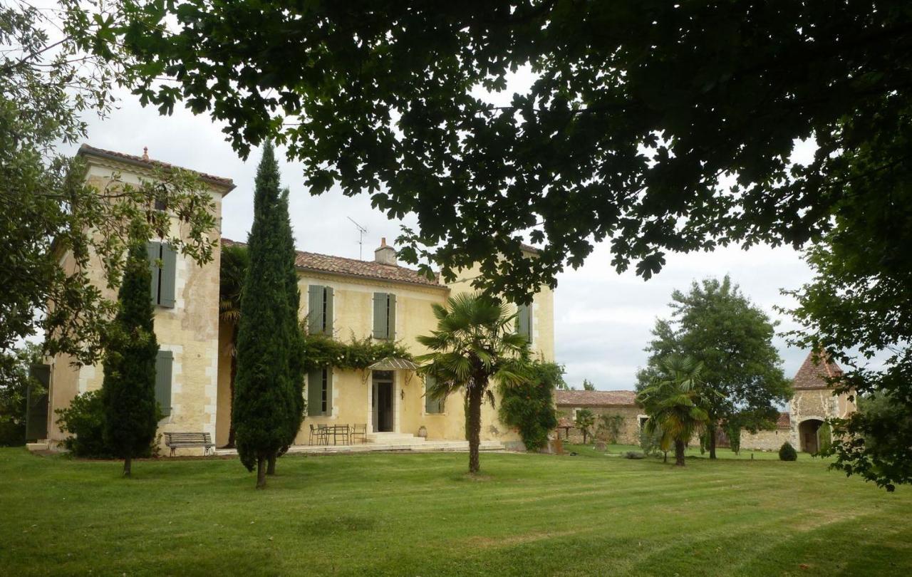 Domaine D'Entudelle Bed & Breakfast Lussan  Bagian luar foto