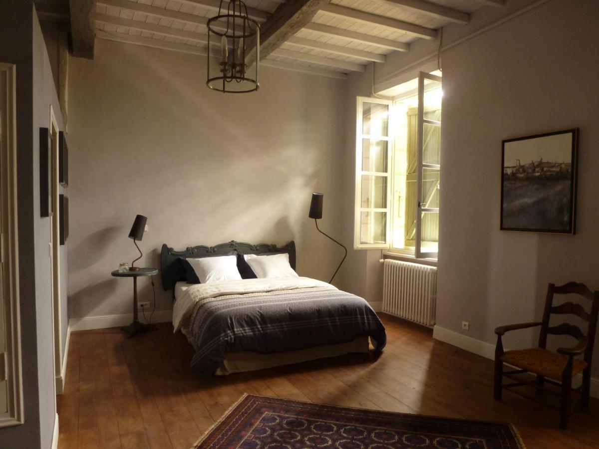 Domaine D'Entudelle Bed & Breakfast Lussan  Bagian luar foto